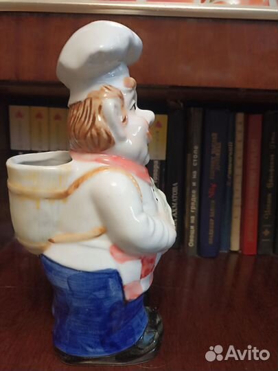 Статуэтка фарфор. Подставка под ложки. Подарки