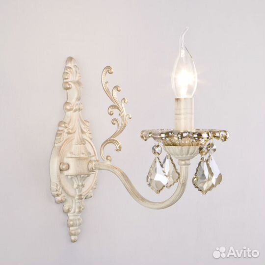 Eurosvet 3281/1 белый с золотом/тонированный хруст