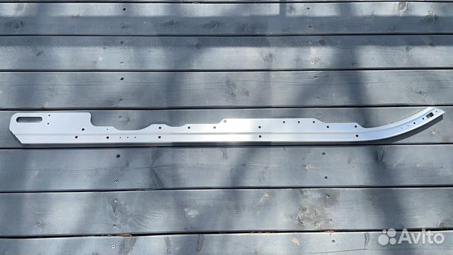 Полоз рельс гусениц Bearcat 660 07/08 articulating