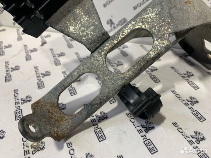 Кронштейн двигателя Fiat Ducato 244 2.0