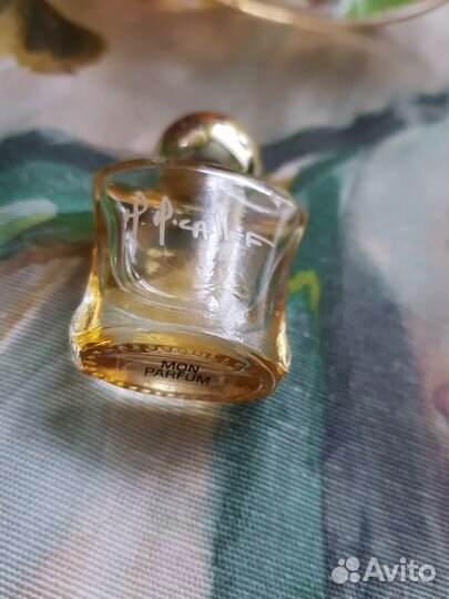 Valentino M. Micallef Guerlain Hermes Rochas и др