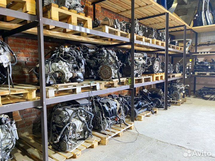 Крышка динамика Toyota Crown GRS183