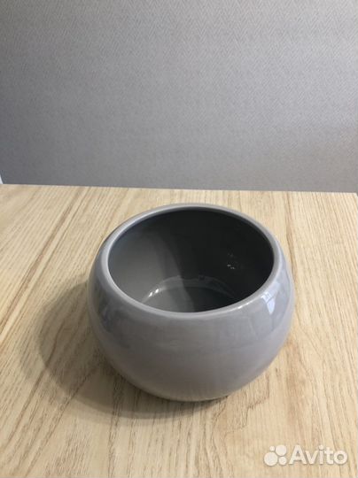 Кашпо горшок для цветов