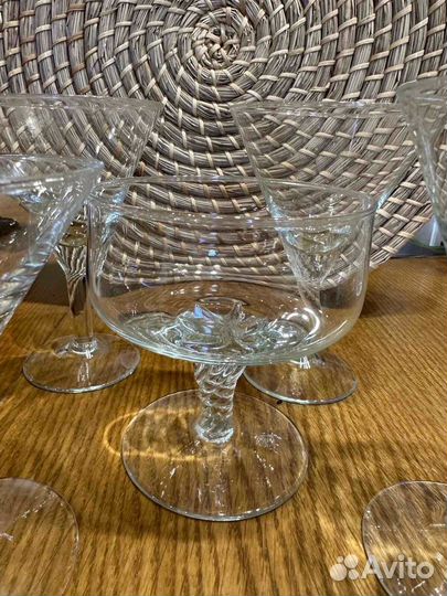 Бокалы под мартини