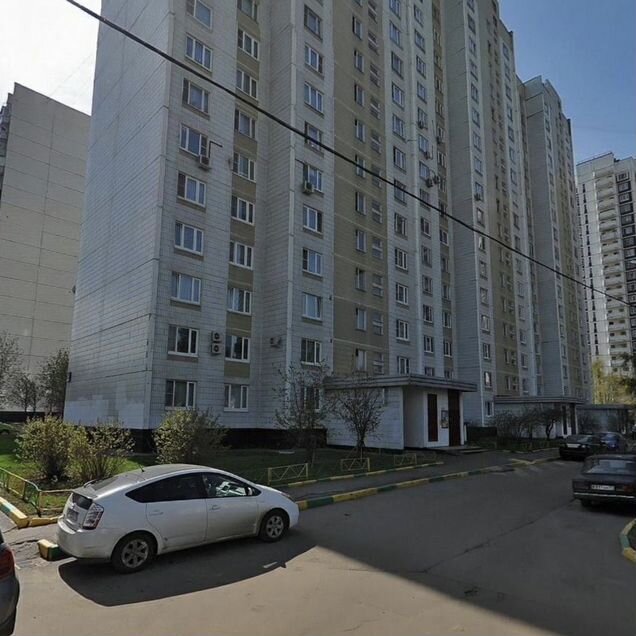 Доля: Комната 14,9 м² в 2-к., 14/17 эт.