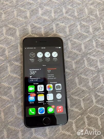 iPhone 6S, 64 ГБ