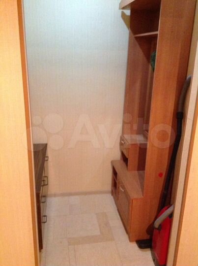 1-к. квартира, 42 м², 2/9 эт.