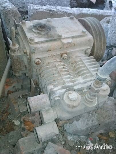 Компрессор двух целиндровый