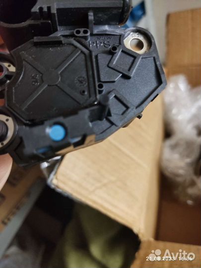 Регулятор напряжения генератора Duster, Terrano