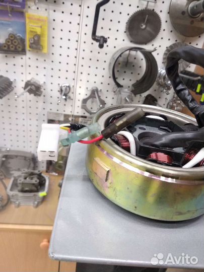 Генератор в сборе на китайский скутер мопед мото