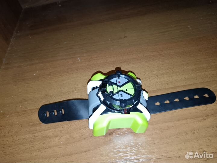 Игрушки Бен Тэн