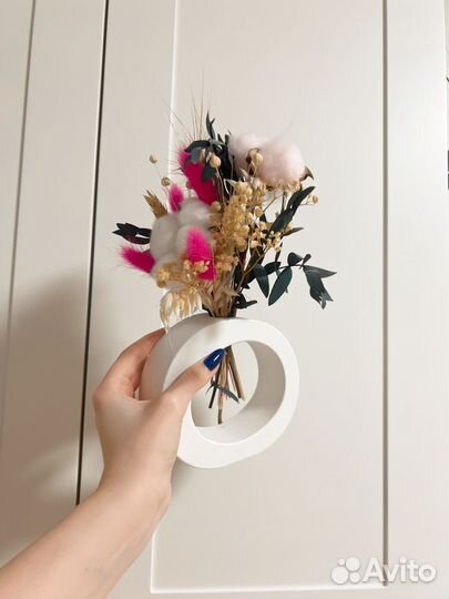 Цветочная композиция с сухоцветами декор
