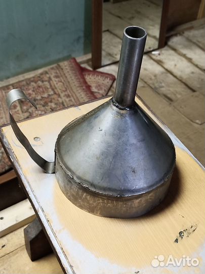 Воронка из нержавеющей стали