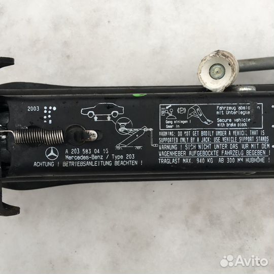 Домкрат Mercedes Benz С 203 CLk 209