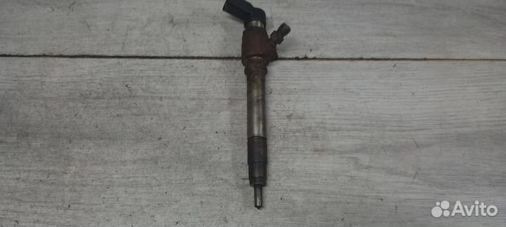 Форсунка топливная Land Rover Range Rover Sport