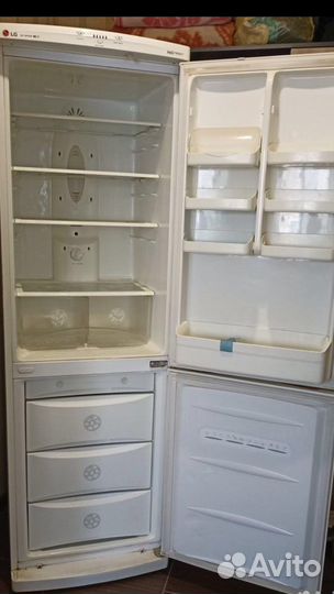 Холодильник,LG рабочий ноу фрост
