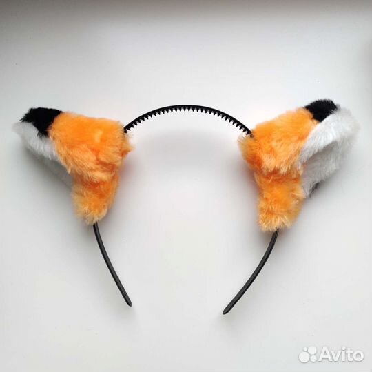 Ободок с лисьими ушками