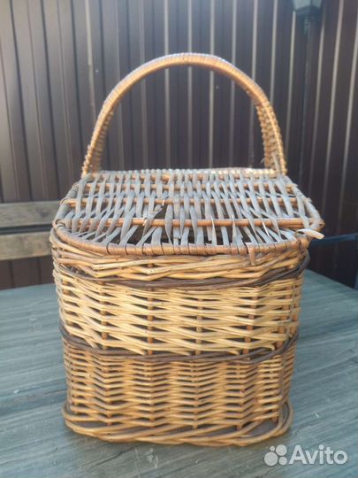 Корзина плетеная