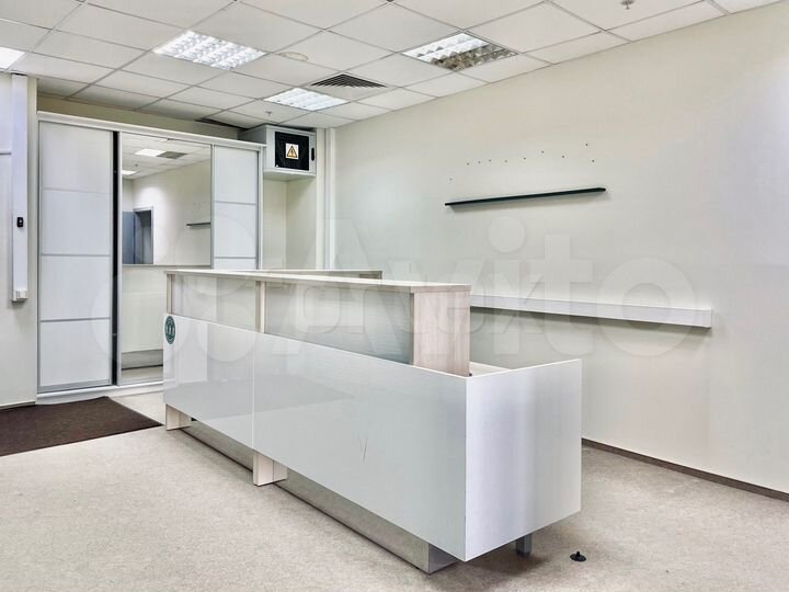 Сдам офисное помещение, 423 м²