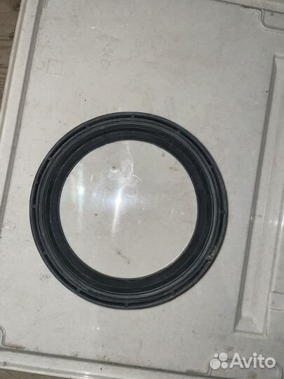 Крышка бензонасоса на рено