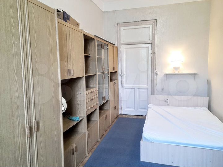 Комната 15 м² в 4-к., 4/5 эт.