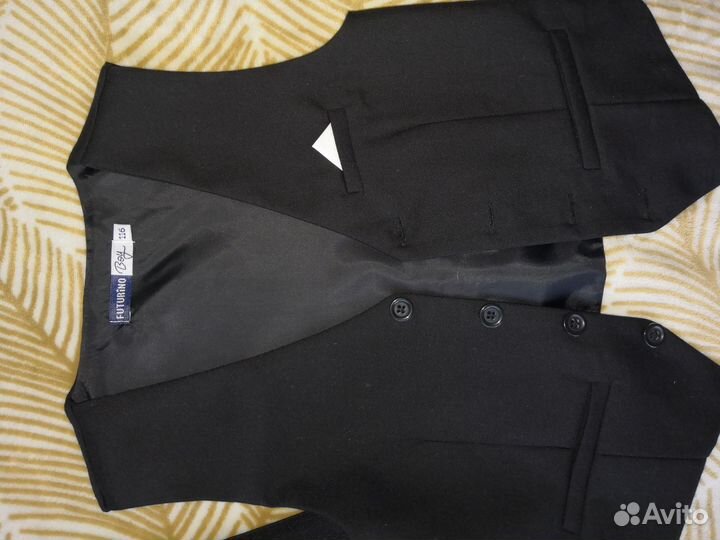 Костюм на праздники 110-116р