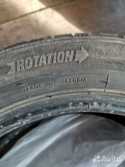 Tigar Winter 215/55 R17 98V