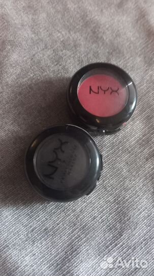 Тени для век nyx (цена за обе)