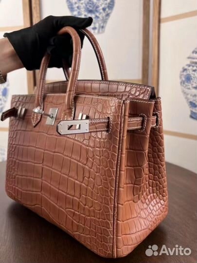 Hermès Birkin 25 из крокодила