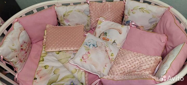 Бортики в кроватку новые