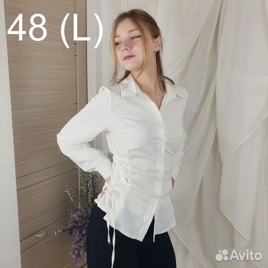 Блузка со шнуровкой Suluu