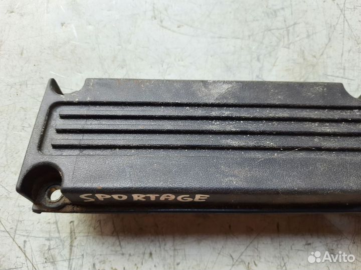 Крышка двигателя Киа Спортейдж 1