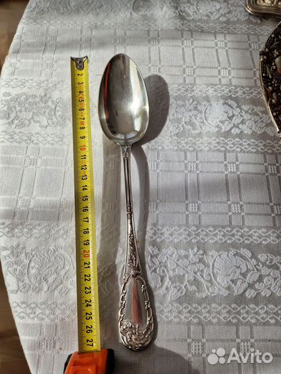 Антиквариатная ложка сервировочная