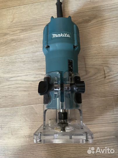 Фрезер Makita 3709 (триммер)