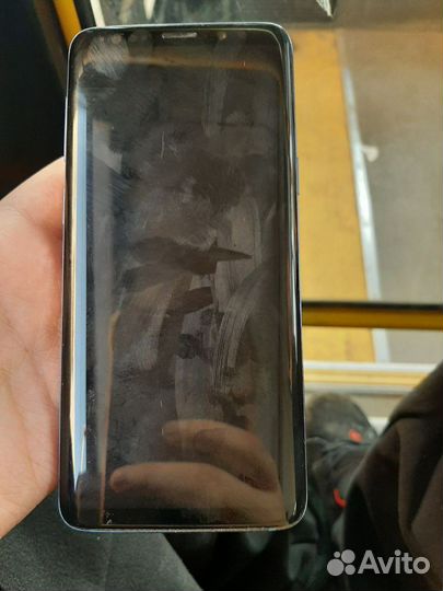 Samsung Galaxy S9, 4/64 ГБ