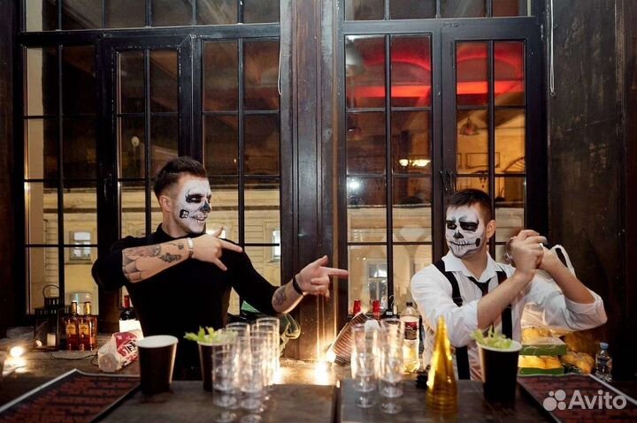 Выездной бар, бармены, официанты