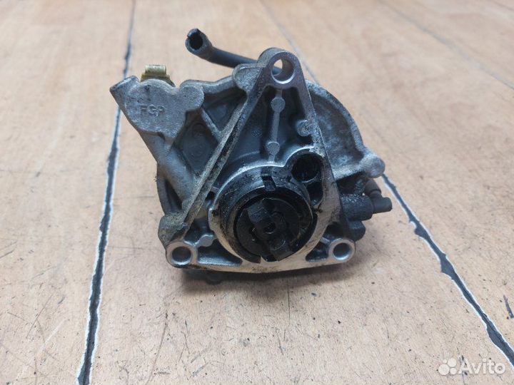 Вакуумный насос Opel Vectra C Z19DT 2006