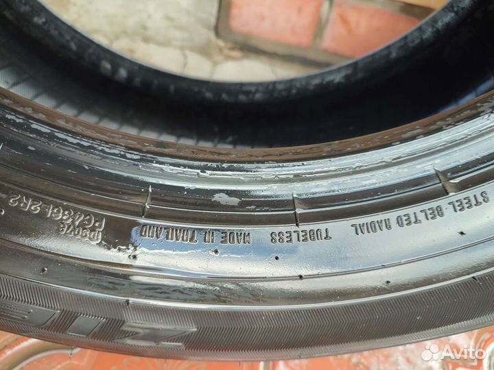 Falken Ziex ZE001 A/S 235/60 R18