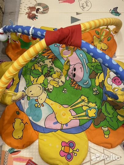 Развивающий коврик