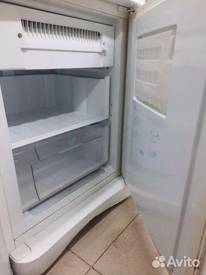 Холодильник indesit б/у