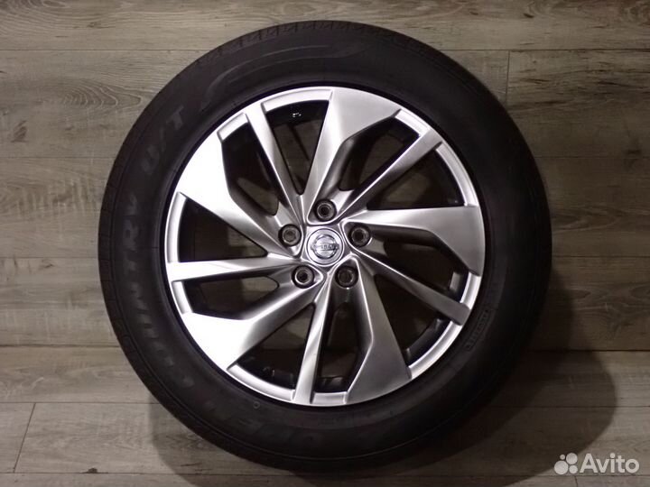 Комплект колес Nissan X-Trail оригинал R18