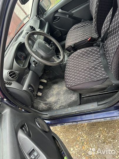 LADA Granta 1.6 МТ, 2012, 247 254 км