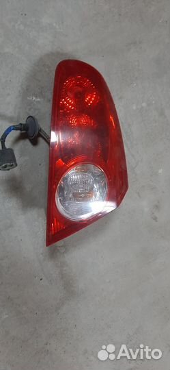 Задний левый фонарь chevrolet lacetti хэтчбек