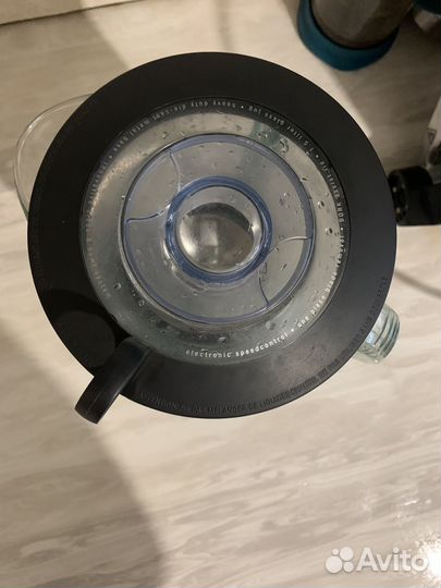 Чаша блендер bork B 700 на запчасти