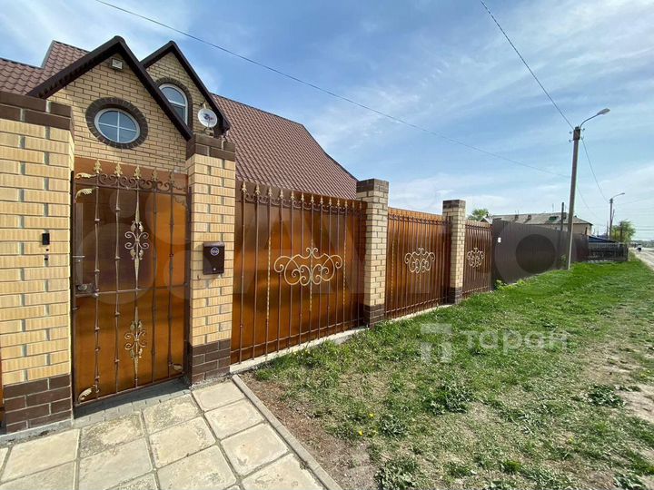 Дом 355,6 м² на участке 19 сот.