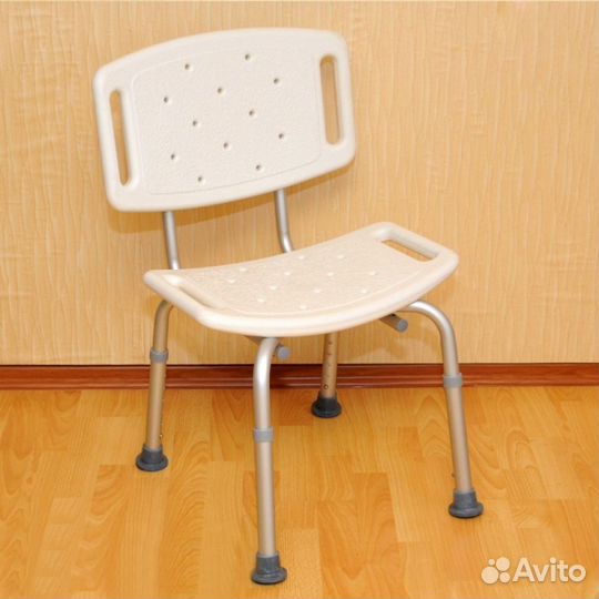 Стул в ванну для купания регулируемые ножки