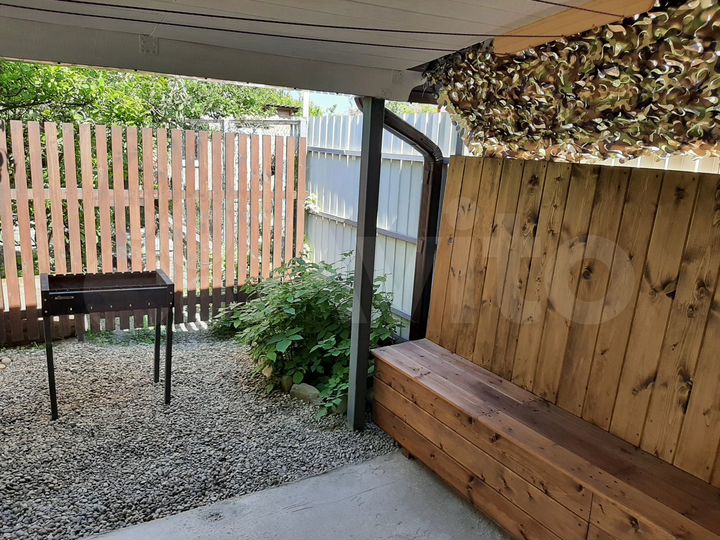 Дом 35 м² на участке 2 сот.