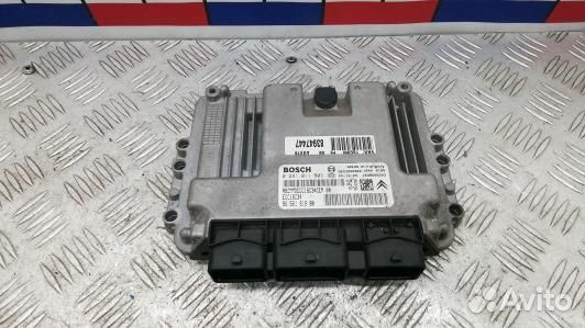 Блок управления двс peugeot 307 (UBE18PC01)