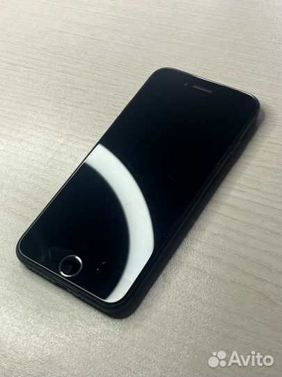 iPhone 8, 256 ГБ