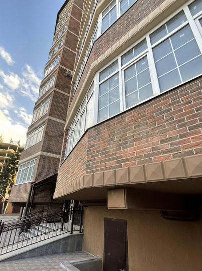 2-к. квартира, 62 м², 3/9 эт.